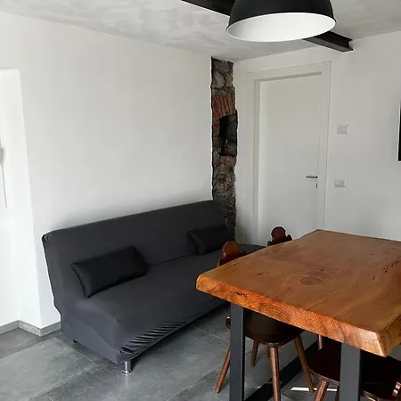 Holiday home Cascina Uertigher Gorno